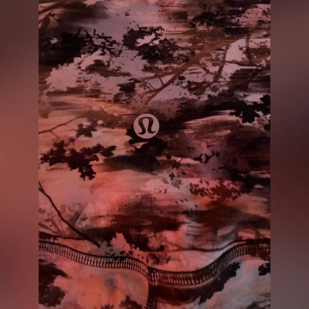 Lululemon Leggings - Picture 7 of 17